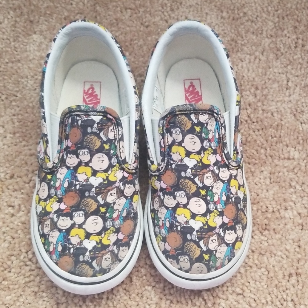 Charlie Brown Peanuts Vans